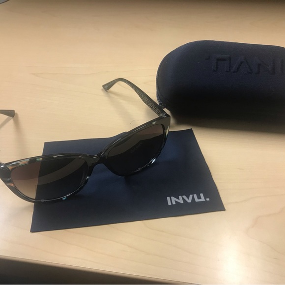 INVU-222 polarized sunglasses. Brand new. Never worn. Case included. - Picture 2 of 5